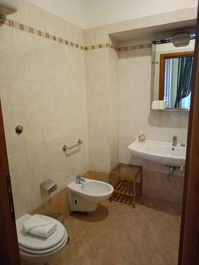 Opera Italian Suite Rome Luaran gambar