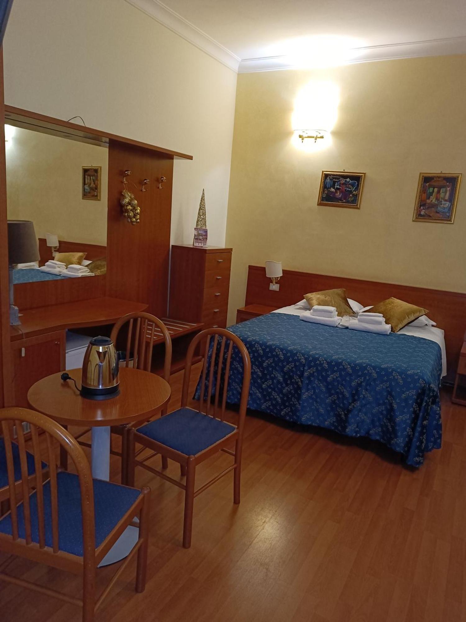 Opera Italian Suite Rome Luaran gambar